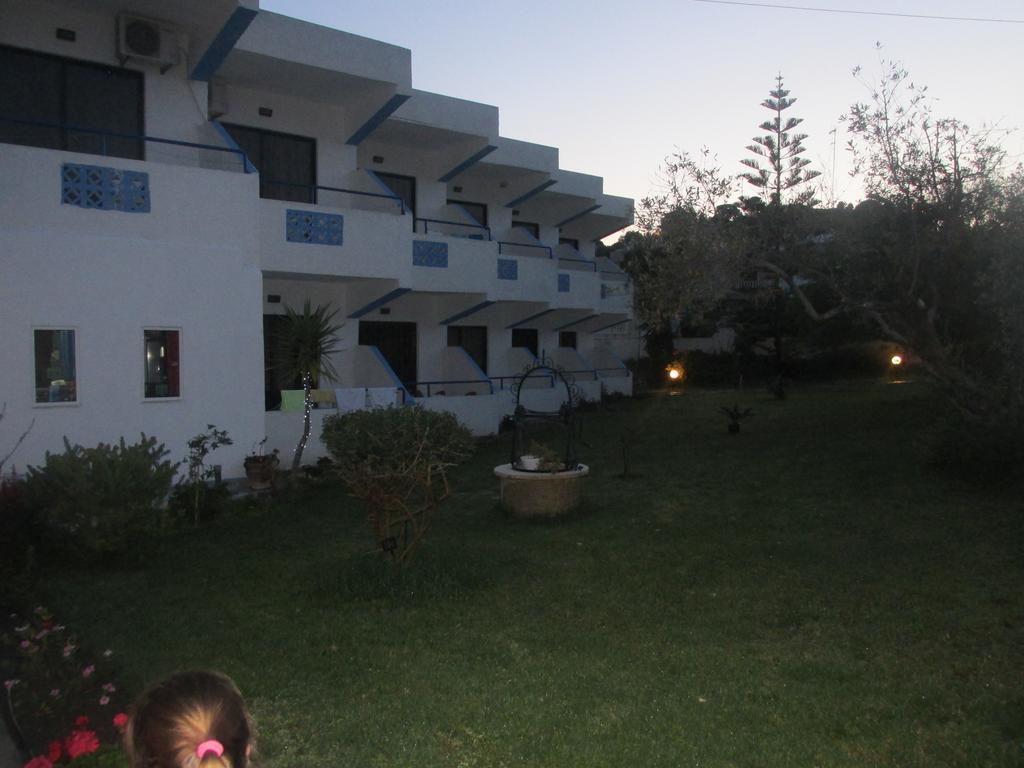 Eleni'S Apartments Αφάντου Δωμάτιο φωτογραφία